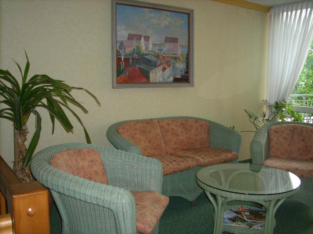 Hotel Am Wariner See Zewnętrze zdjęcie